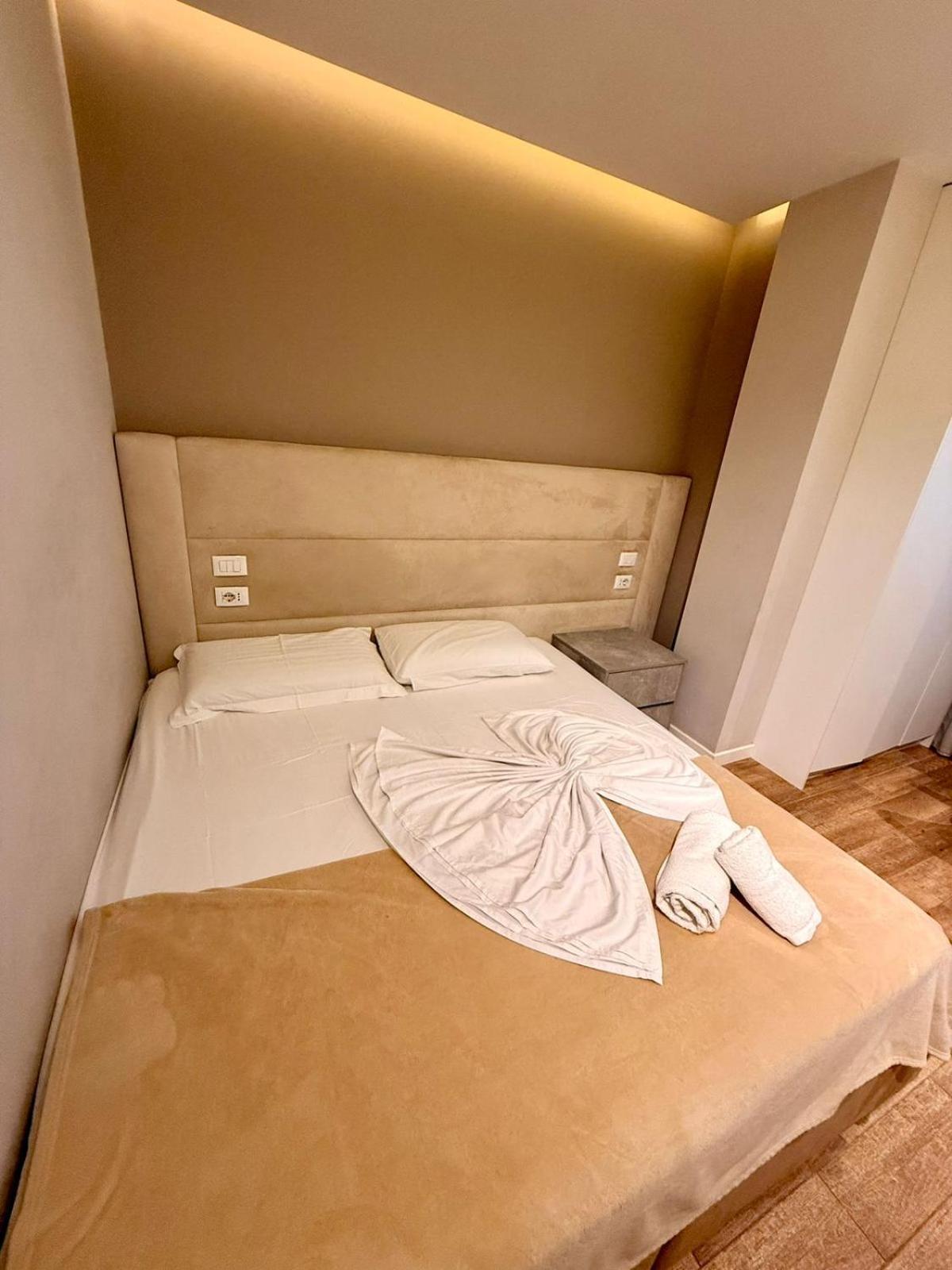 Nest&rest * Tirana
